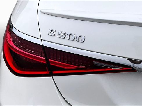Certified 2023 Mercedes-Benz S 500 4MATIC w/ AMG Line image 29