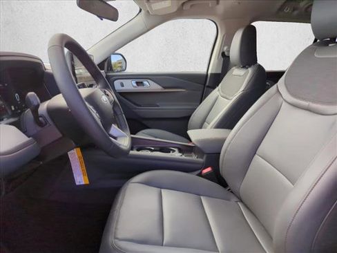 New 2026 Ford Explorer Active image 4
