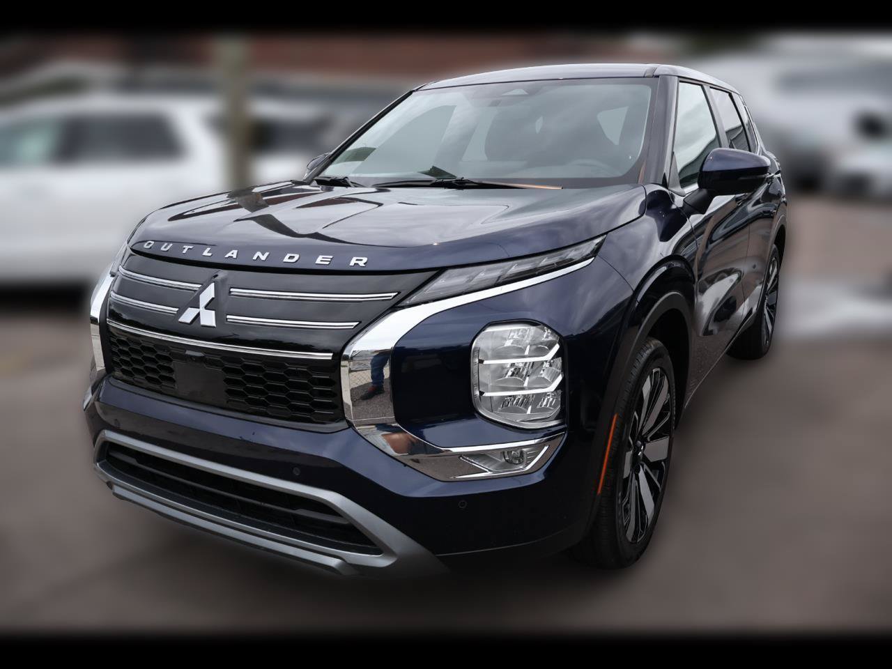 Used 2025 Mitsubishi Outlander SE FWD image 1