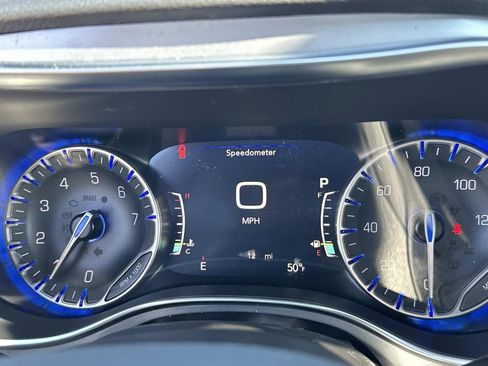 New 2026 Chrysler Pacifica Limited w/ S Appearance Package FWD image 29