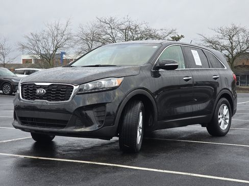 Used 2019 Kia Sorento L image 12