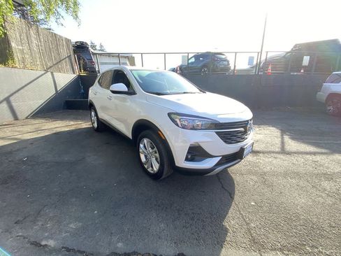 Used 2020 Buick Encore GX Preferred AWD/4WD image 8