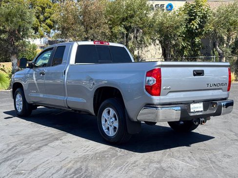 Used 2019 Toyota Tundra SR5 w/ SR5 Upgrade Package AWD/4WD image 11