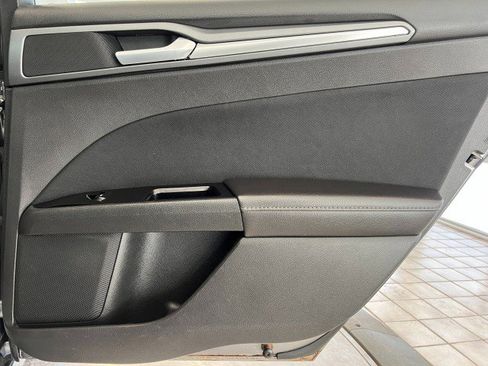 Used 2013 Ford Fusion SE image 34