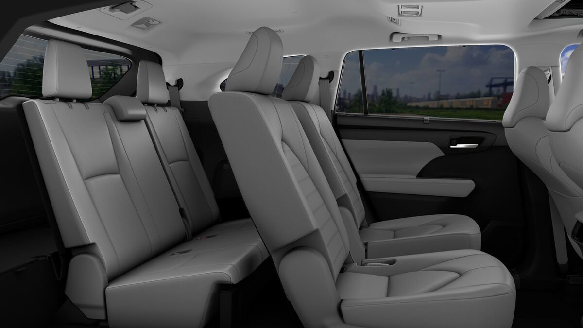 New 2026 Toyota Highlander XLE AWD/4WD image 21