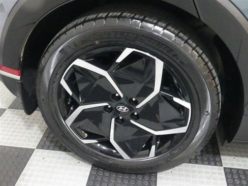 Used 2024 Hyundai Ioniq 5 SEL AWD/4WD image 17
