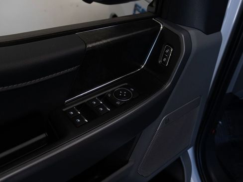 Used 2025 Ford F150 Lightning Flash AWD/4WD image 19