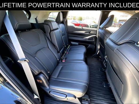 Certified 2025 INFINITI QX60 Luxe w/ Vision Package FWD image 37