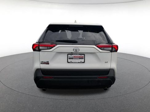 Used 2024 Toyota RAV4 LE FWD image 5