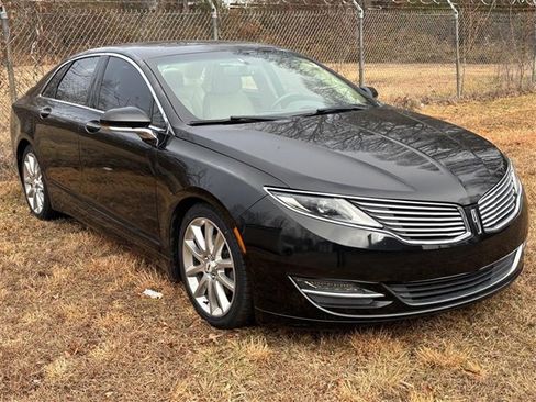 Used 2015 Lincoln MKZ Base w/ Equipment Group 102A Reserve image 5