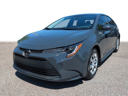 Certified 2026 Toyota Corolla LE FWD image 1