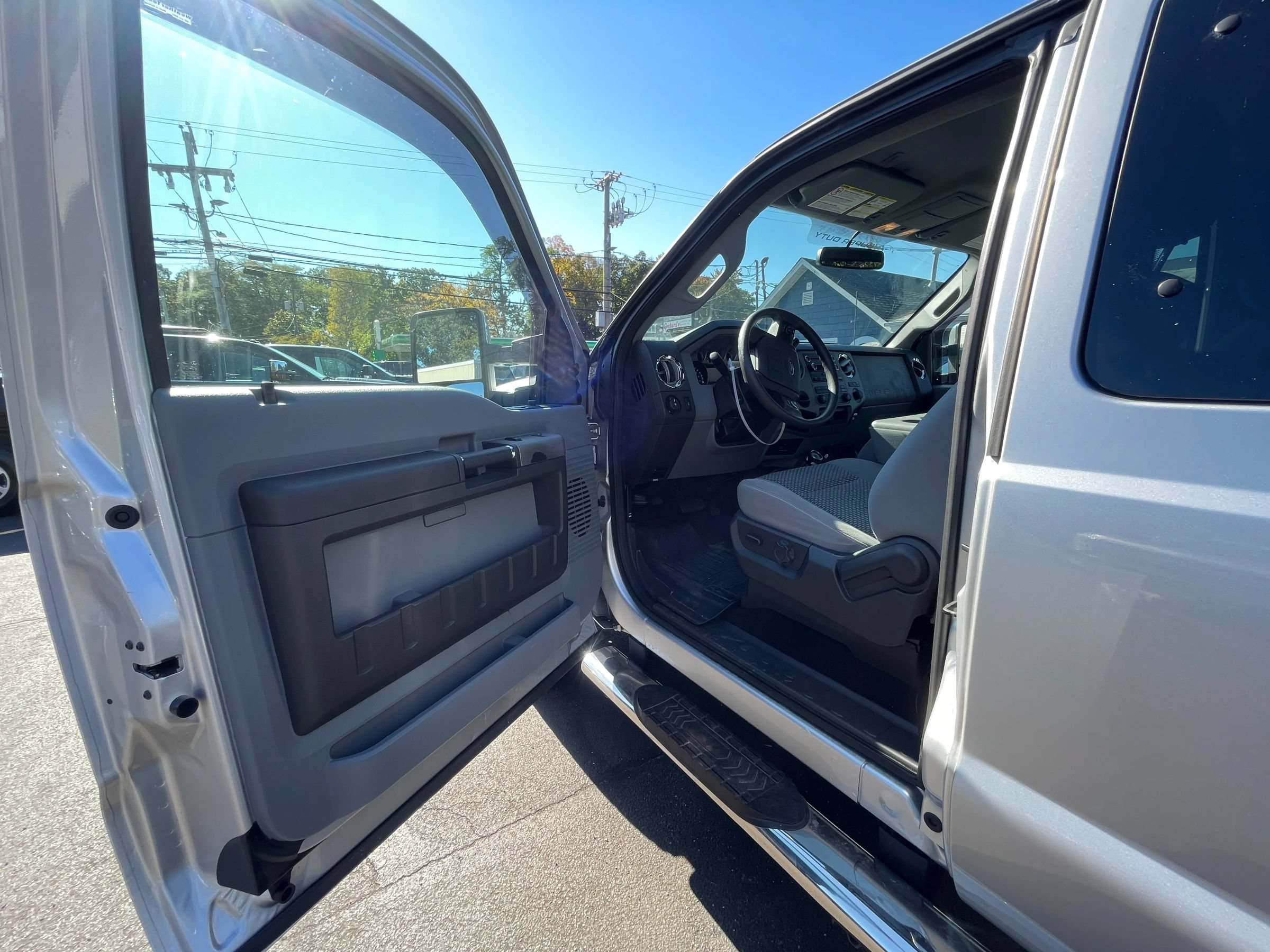 Used 2012 Ford F250 XLT w/ XLT Premium Pkg AWD/4WD image 10
