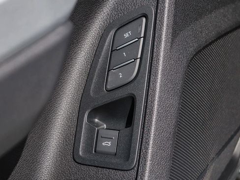 New 2025 Audi Q3 2.0T Premium image 29