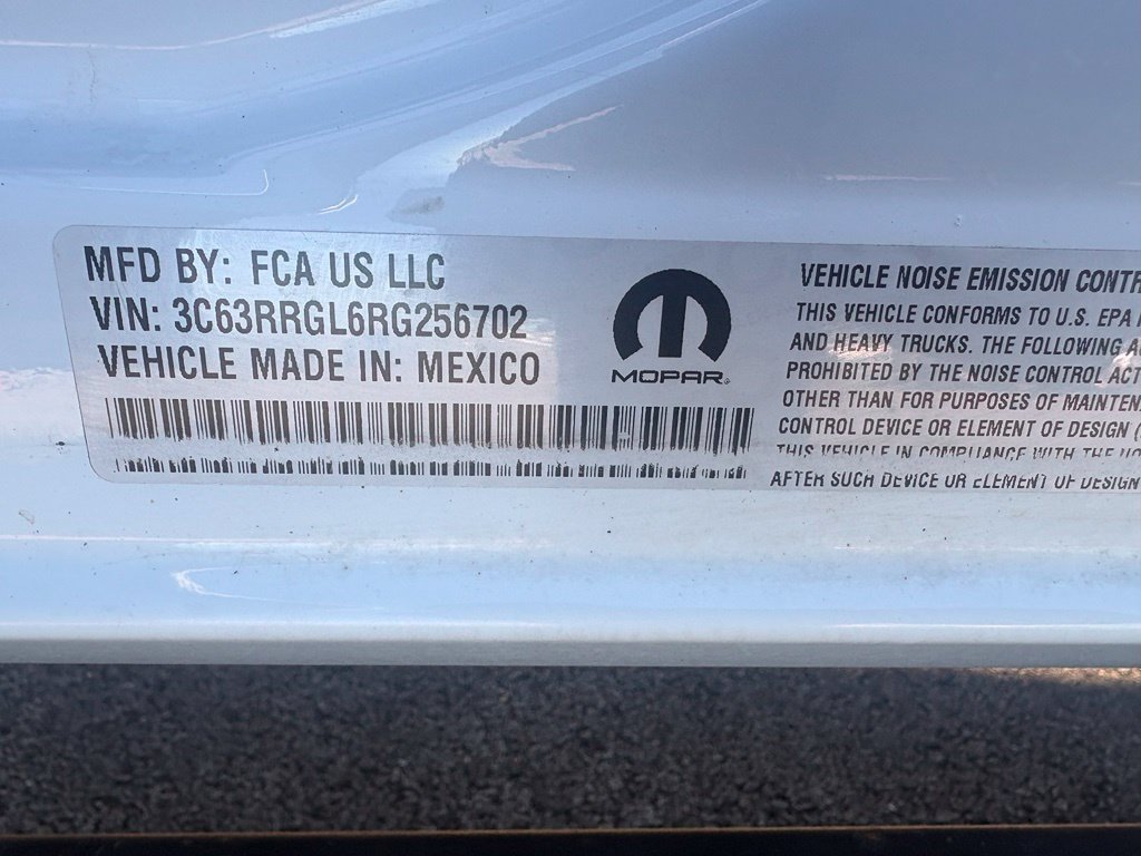 Used 2024 RAM 3500 Tradesman w/ Chrome Appearance Group AWD/4WD image 32