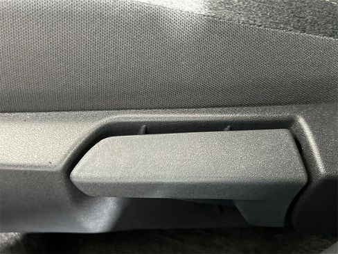 New 2026 Nissan Kicks SV image 14