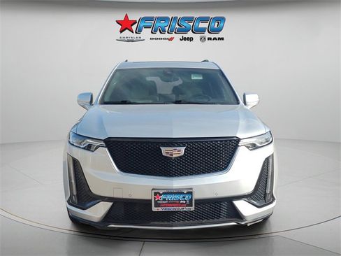 Used 2020 Cadillac XT6 Sport image 2