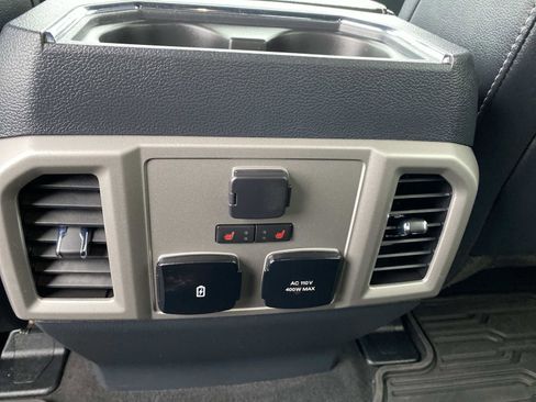 Used 2022 Ford F250 Lariat w/ Lariat Value Package image 13