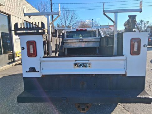 Used 2018 Chevrolet Silverado 2500 W/T w/ WT Fleet Convenience Package image 9