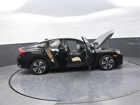 Used 2016 Honda Civic EX-L image 42