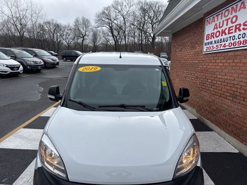 Used 2019 RAM ProMaster City Tradesman image 7