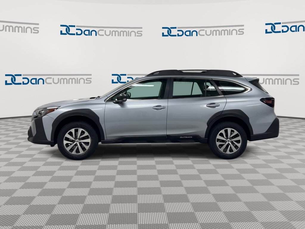 Used 2024 Subaru Outback AWD/4WD image 5