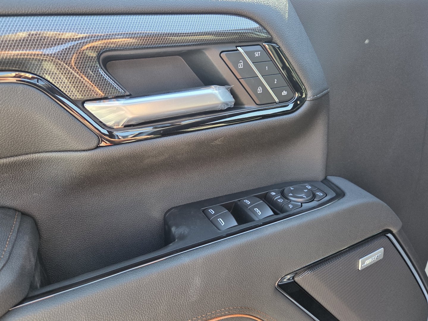 New 2026 GMC Sierra 2500 AT4 w/ AT4 Premium Plus Package AWD/4WD image 31
