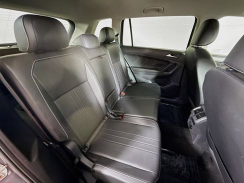 Certified 2023 Volkswagen Tiguan SE image 25