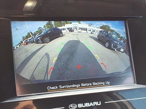 Used 2024 Subaru Forester Premium AWD/4WD image 29