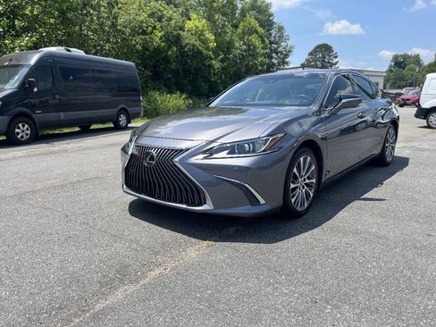Used 2019 Lexus ES 350 w/ Premium Package FWD image 9