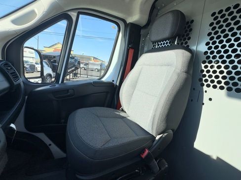 Used 2025 RAM ProMaster 3500 FWD image 19