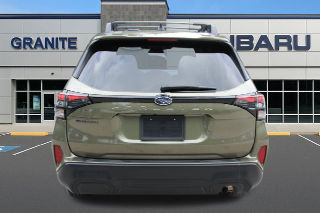 Used 2026 Subaru Forester Premium AWD/4WD image 9