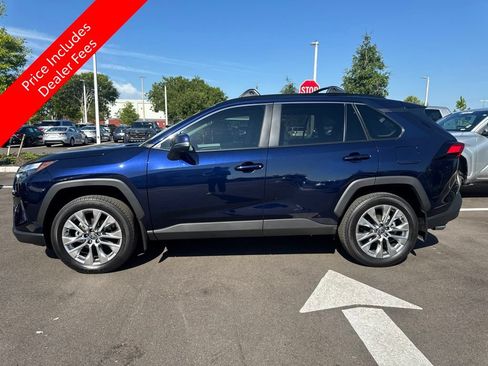 Used 2025 Toyota RAV4 XLE Premium FWD image 2
