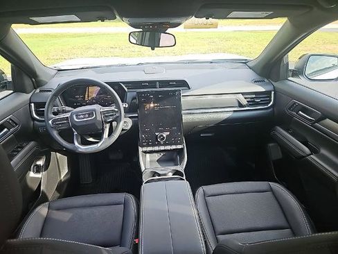 New 2026 GMC Terrain Elevation w/ Elevation Premium Package image 19