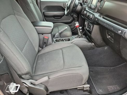 Used 2018 Jeep Wrangler Sport AWD/4WD image 20