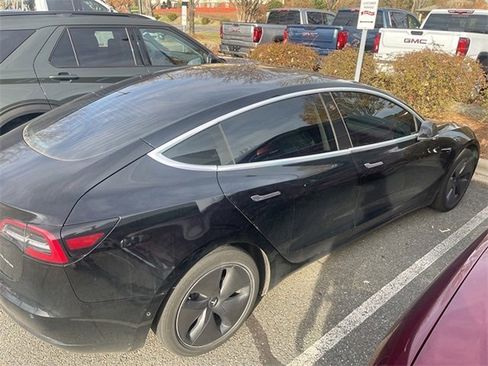 Used 2020 Tesla Model 3 Long Range image 4