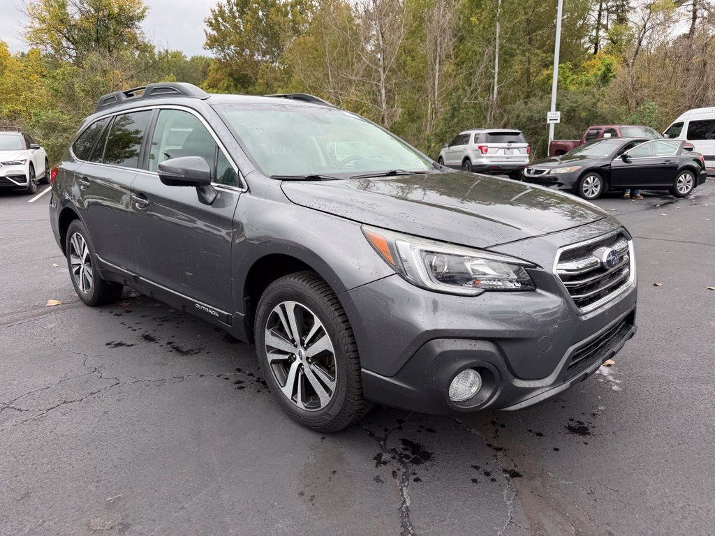 Used 2019 Subaru Outback 2.5i Limited AWD/4WD image 4