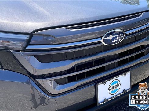 Certified 2025 Subaru Forester Premium AWD/4WD image 29
