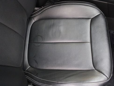 Used 2022 Jeep Grand Cherokee Overland image 35