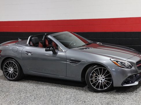 Used 2017 Mercedes-Benz SLC 43 AMG W/Night Package 2dr Roadster image 2