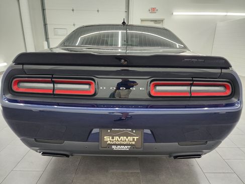 Used 2017 Dodge Challenger R/T Scat Pack RWD image 36