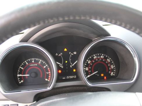 Used 2012 Toyota Highlander Limited image 22