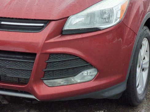 Used 2015 Ford Escape SE image 13