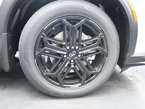 New 2026 INFINITI QX60 Sport w/ Dark Cargo Package image 18