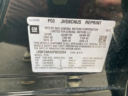 Used 2023 Buick Envision Essence w/ Sport Touring Package image 42