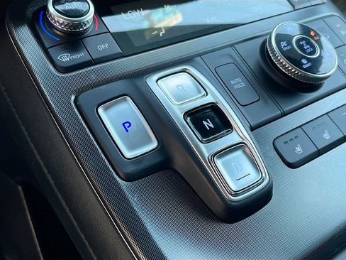Used 2025 Hyundai Palisade Calligraphy AWD/4WD image 17