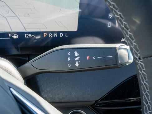 New 2026 Buick Enclave Sport Touring w/ Power Package image 13