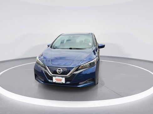 Used 2022 Nissan Leaf S FWD image 3