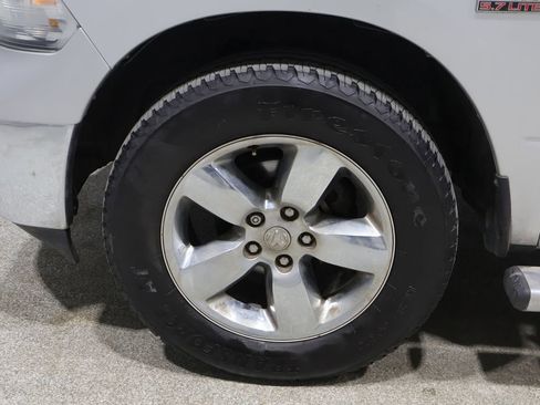 Used 2016 RAM 1500 Big Horn AWD/4WD image 9