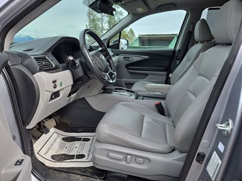 Used 2022 Honda Pilot Special Edition image 3