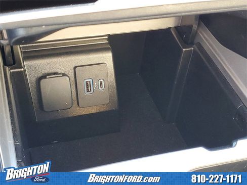 Used 2023 Ford Explorer XLT w/ Equipment Group 202A image 26